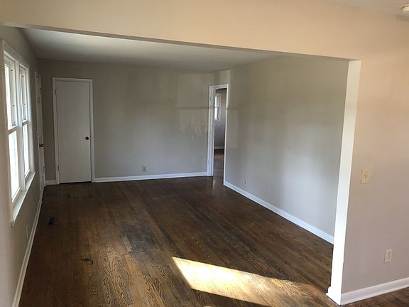 5th image of 1511 Bartway Dr