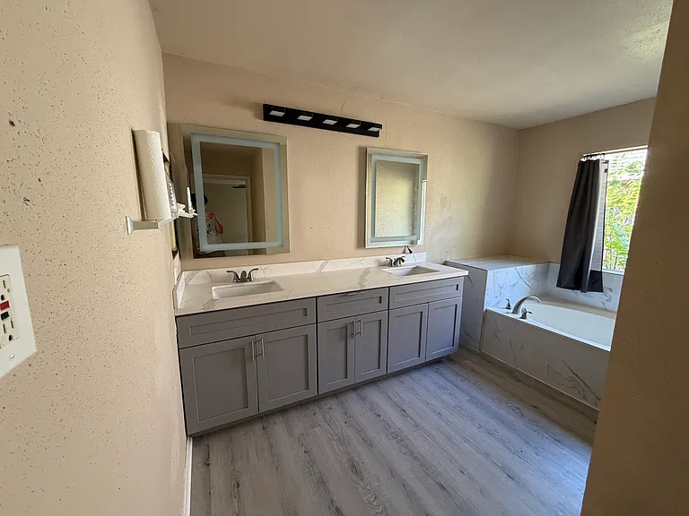 2931 Pepper Wood Dr — Photo 13