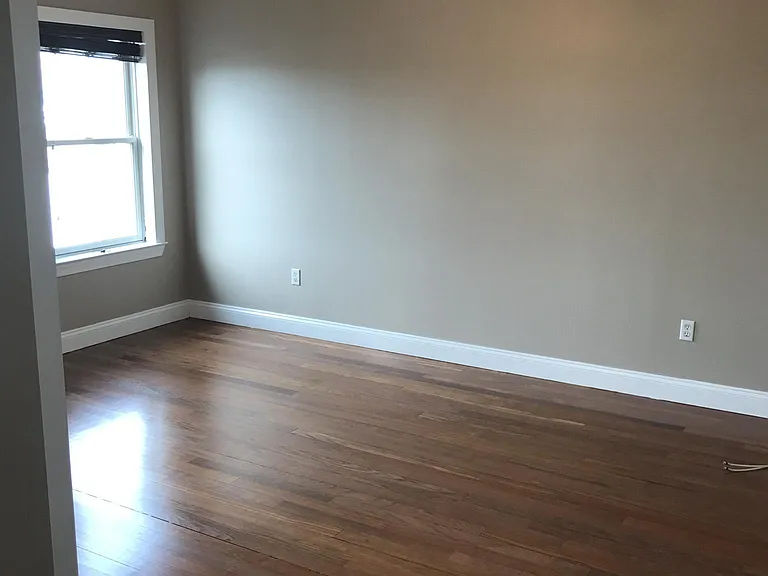 910 Main St #3B — Photo 13