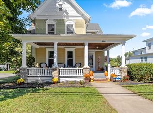 3995 Ridge Rd, Williamson, NY 14589