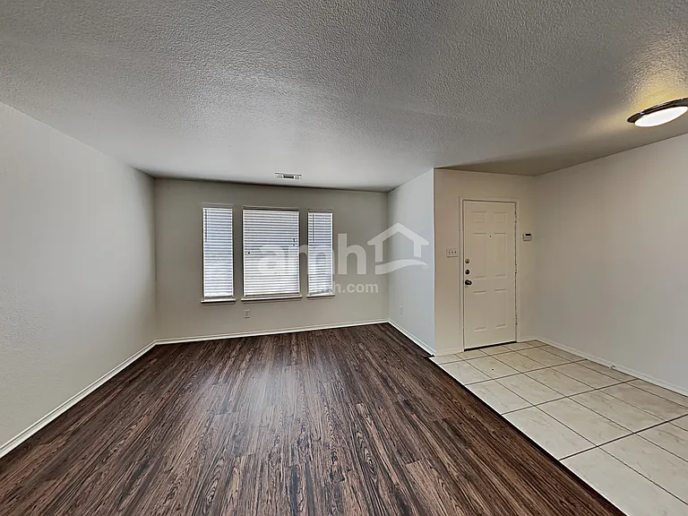 5820 Bridal Trl — Photo 6