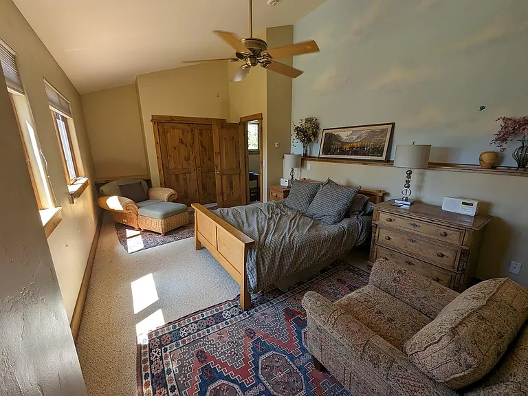 2121 Long Spur — Photo 20