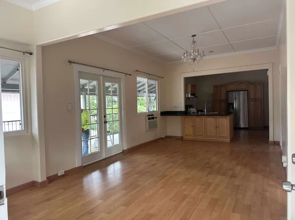 1906 Keonaona St #A, Honolulu, HI 96817