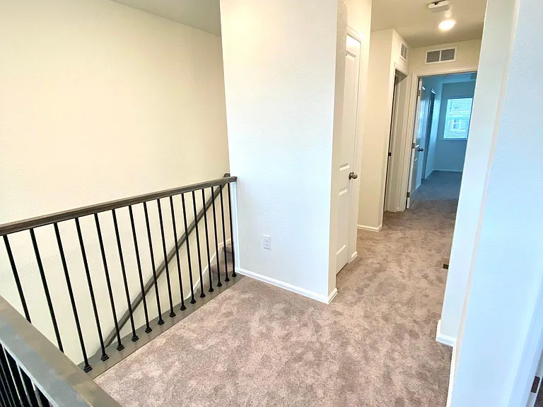 17619 Olive St — Photo 15