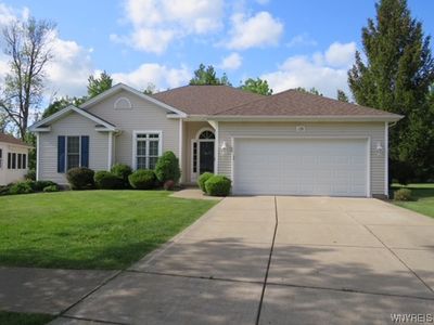 135 Blacksmith Dr, East Amherst, NY, 14051