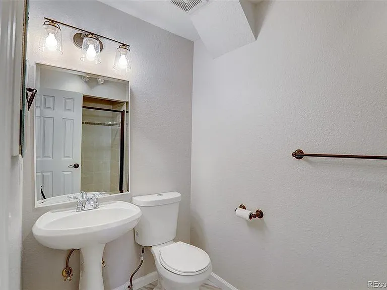 5776 S Jamaica Way — Photo 16