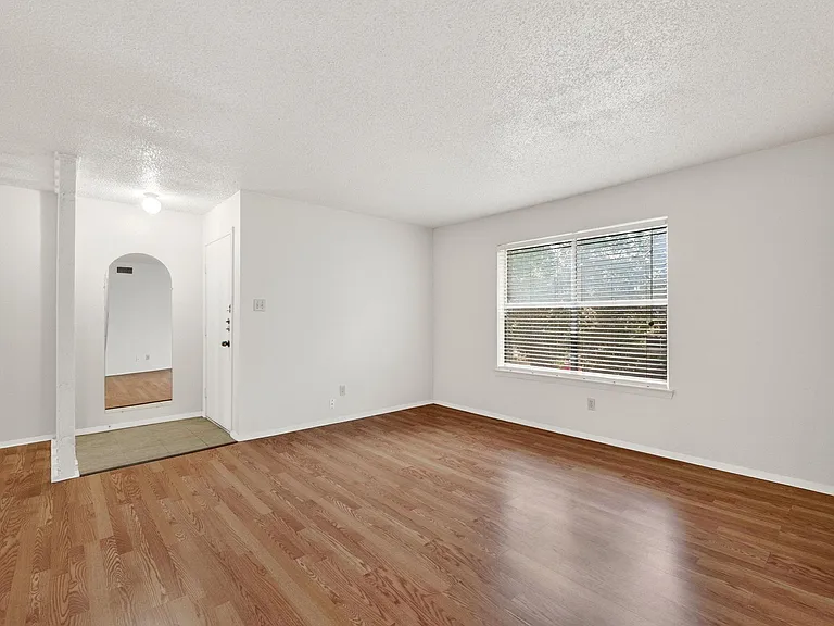 8210 Bent Tree Rd #256 — Photo 7