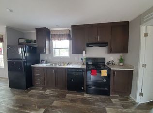 60 Arabian St, Sumter, SC 29154