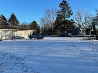 481 Kildare Rd, Libertyville, IL 60048