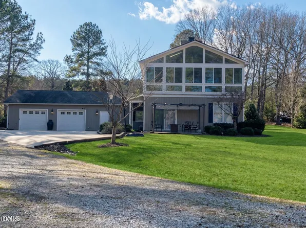 301 Pebble Hill Ln, Henderson, NC 27537