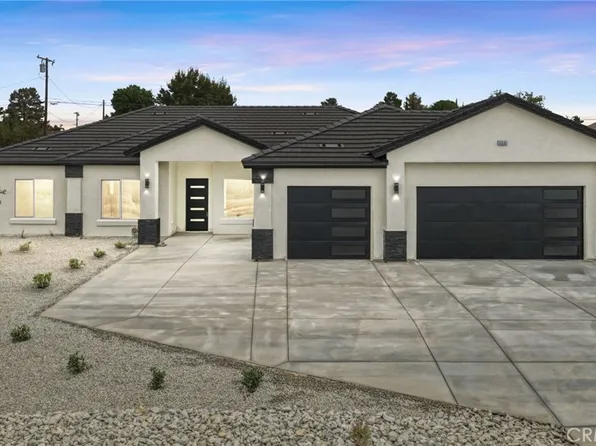 15561 Apple Valley Rd, Apple Valley, CA 92307