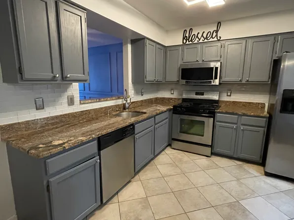 4702 English Ct, Suitland, MD 20746