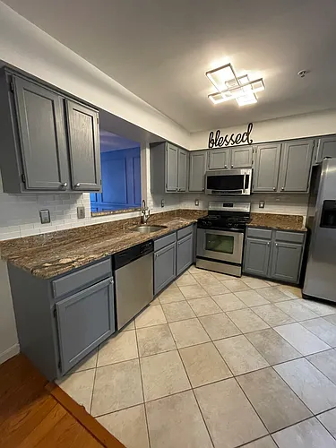 4702 English Ct Photo 1