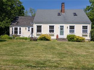 18 S Woodland Rd, Scituate, RI 02857