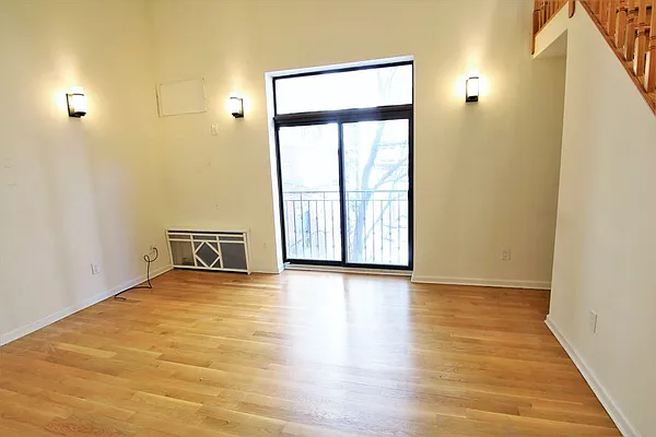 Rented by JK Dansar Corp | media 23