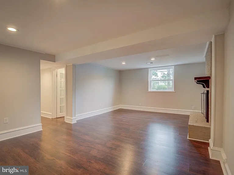 10108 Lomond Dr #1A — Photo 1