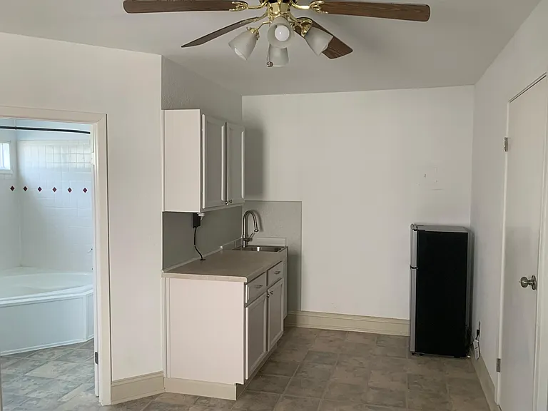 2519 Berkett Dr — Photo 1