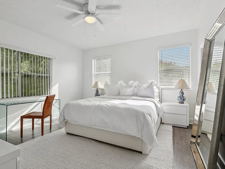 Windsor Castle Townhome Community — Photo 75
