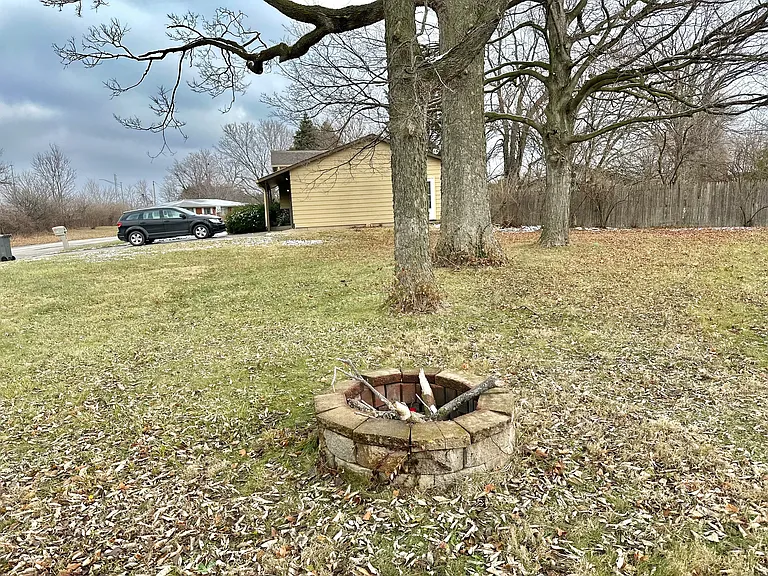 4927 W Southern Ave — Photo 24
