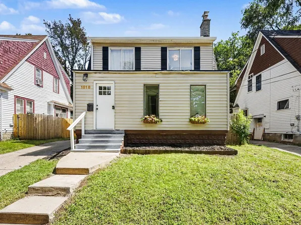1018 Cooper Ave SE, Grand Rapids, MI 49507