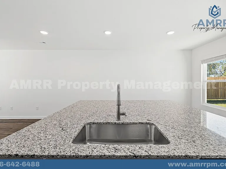 1512 Bluegrass St — Photo 17