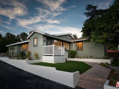 2733 Altura Ave, La Crescenta, CA, 91214