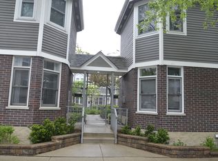 3335C N Racine Ave #C, Chicago, IL 60657