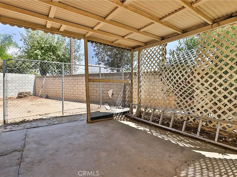 24307 Carman Ln — Photo 38