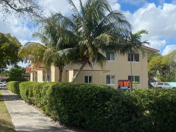 115 Bentley Dr #4, Miami, FL 33166