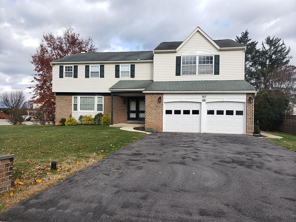 1st image of 767 Champlain Dr