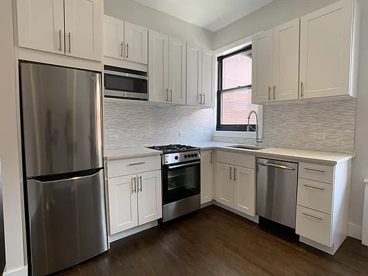 Rented by Tourma Realty LLC | media 8