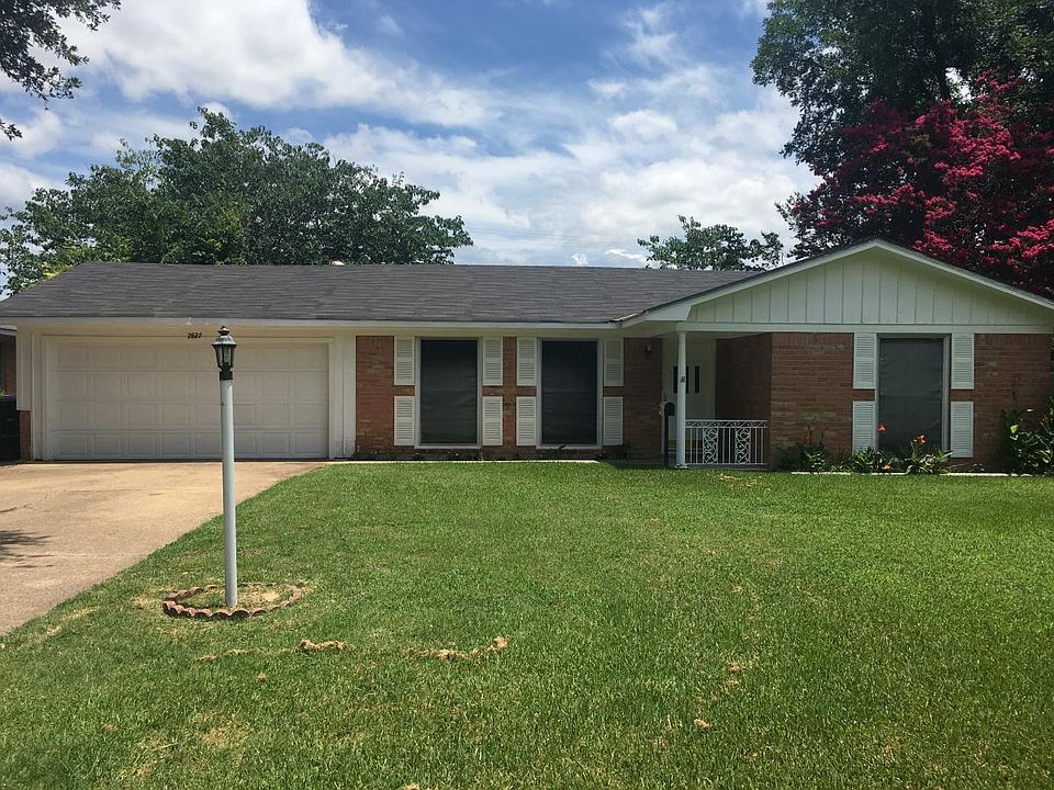 1st image of 2827 Alvin Ln