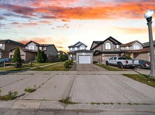 1369 Old Zeller Dr, Kitchener, ON N2A 0C6