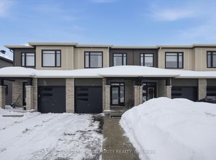 20 Mandevilla Cres, Ottawa, ON K1T 0Y3