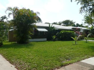5722 Madison St, Hollywood, FL 33023
