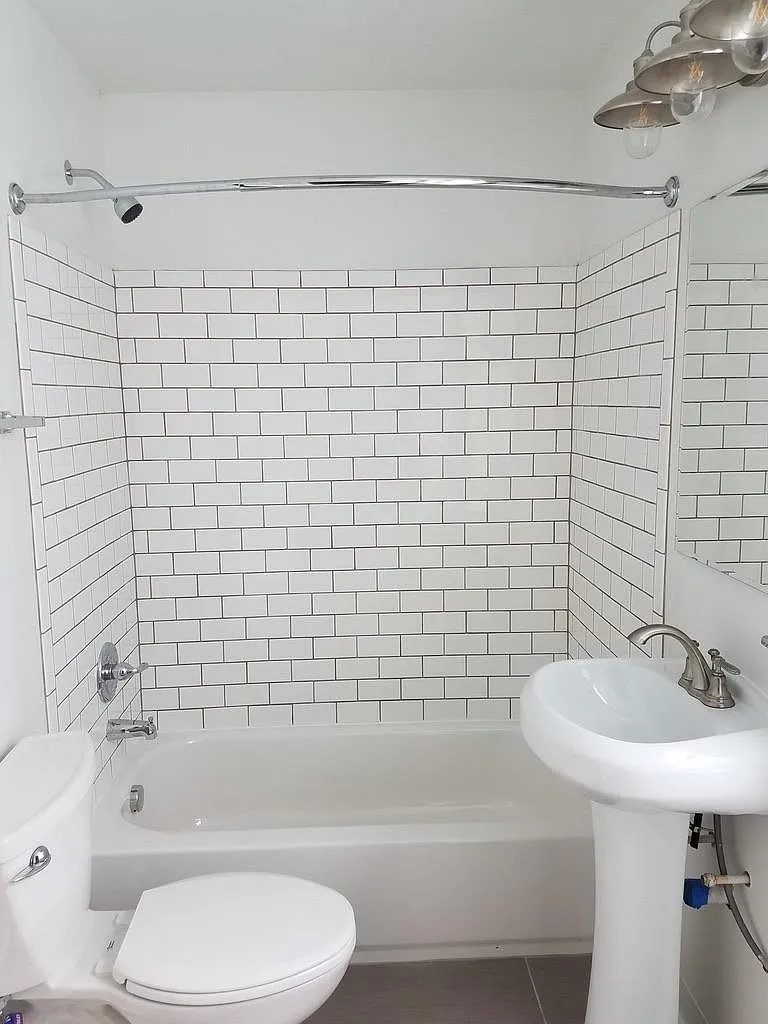3 bed, $1,995 — Photo 4