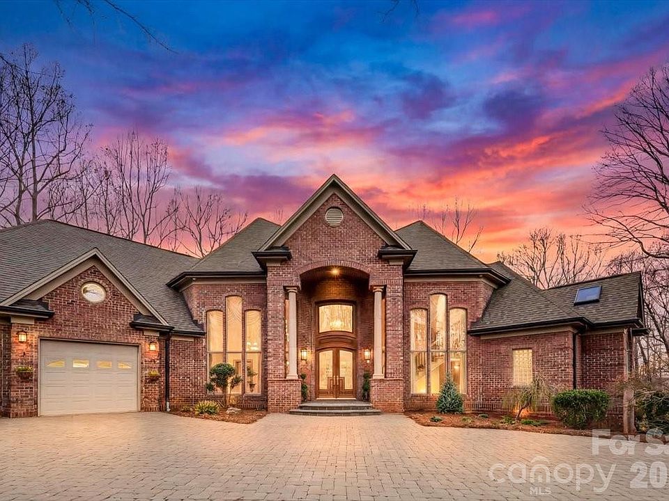 1st image of 1043 Rolling Green Dr