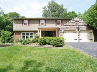 5890 Fields Ertel Rd, Cincinnati, OH 45241