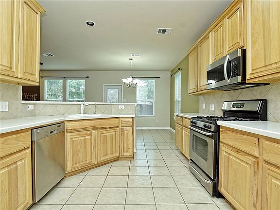 2nd image of 20609 Bellerive Dr