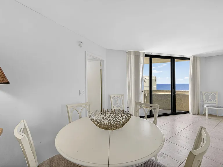 2800 N Ocean Dr #B24D — Photo 12