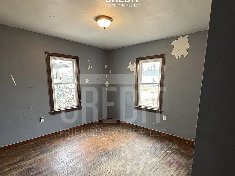 1305 E Whitmer St — Photo 8
