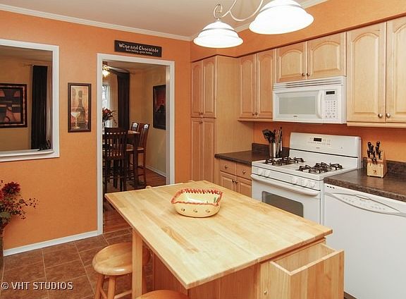 5th image of 950 Washington Blvd APT 303