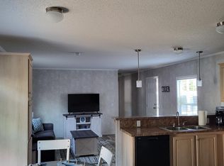 3865 N Bay View Rd #11, Angola, IN 46703