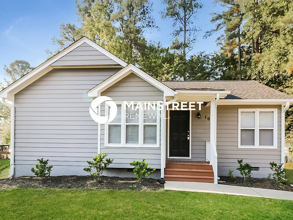 104 Artesian Dr
