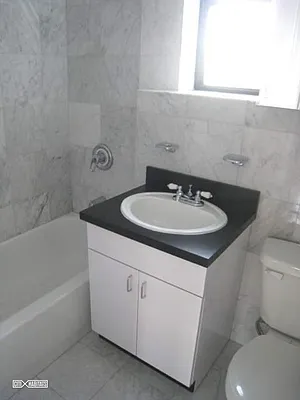 Rented by Citi Habitats | media 7