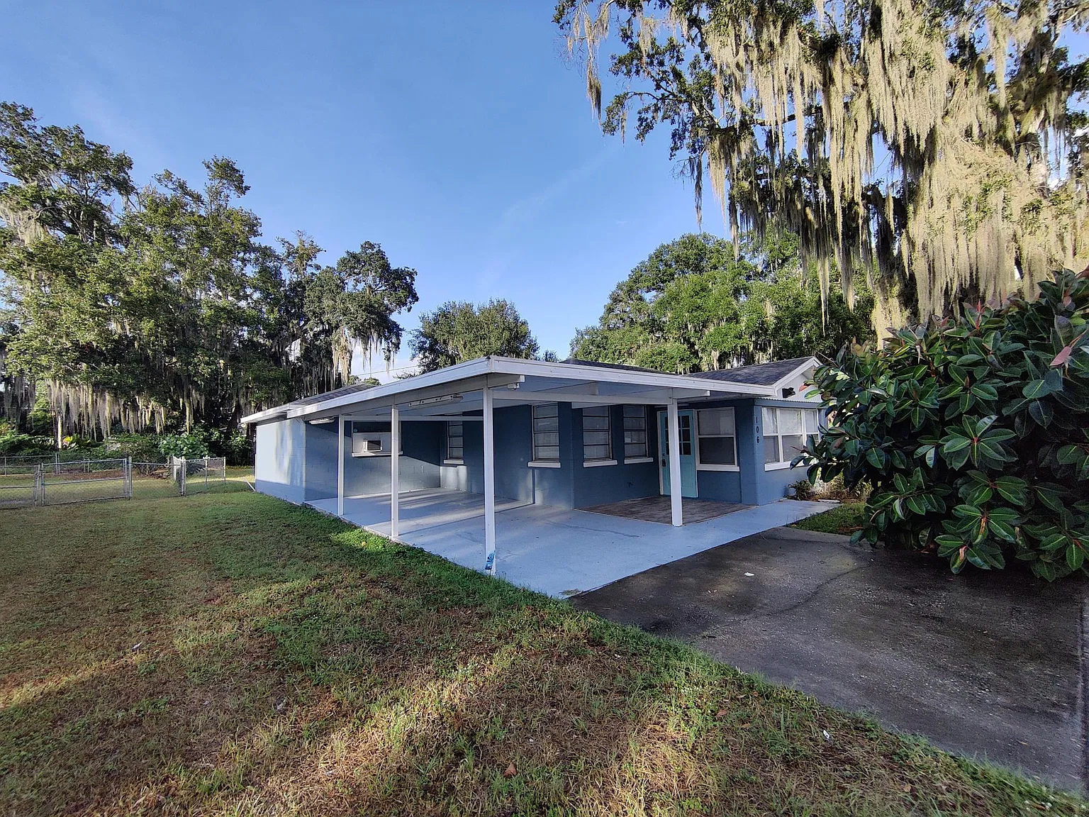106 Lake Lena Blvd — Photo 2