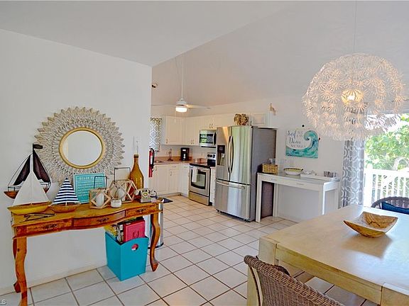 5th image of 4560 Hodgepodge Ln