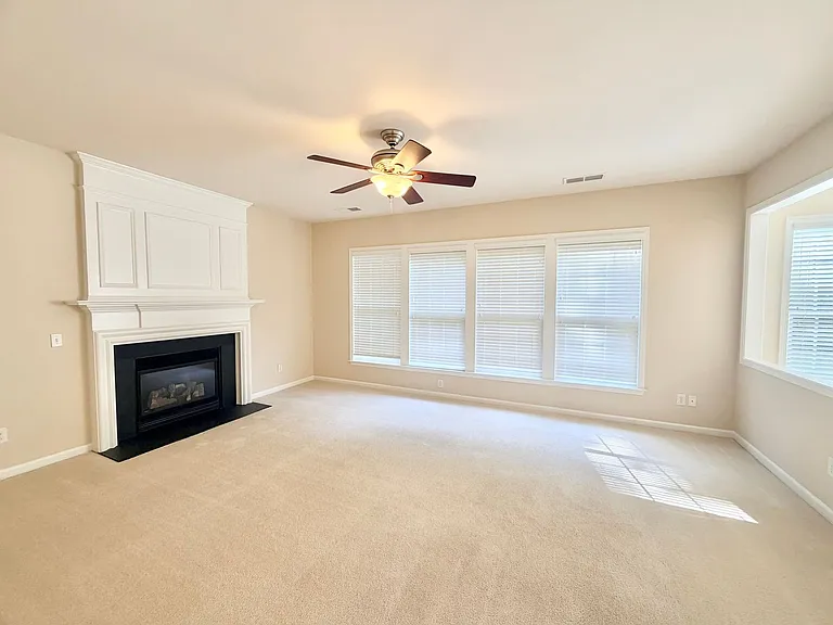 12611 Provincetowne Dr — Photo 7