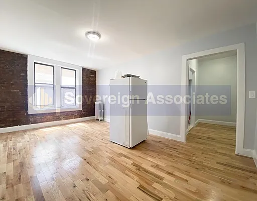 Rented by Sovereign Associates | media 9