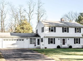 598 Pike Ave, Attleboro, MA 02703